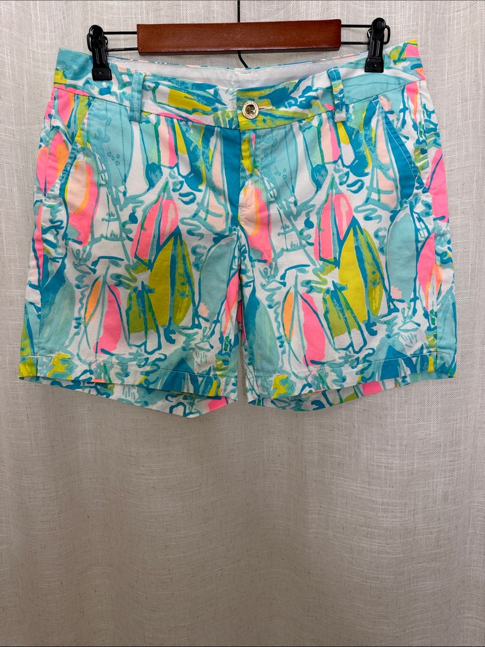 Lilly Pulitzer Sailboat Print The Jayne Short Size 6 Excellent Condition
